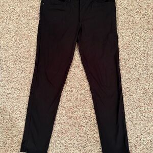 Lululemon Men’s Black ABC pants Size 32 Slim-Fit